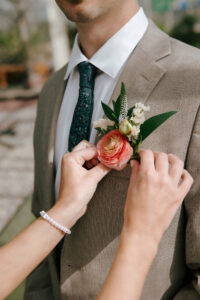 Buffalo Botanical Gardens Elopement Photographer